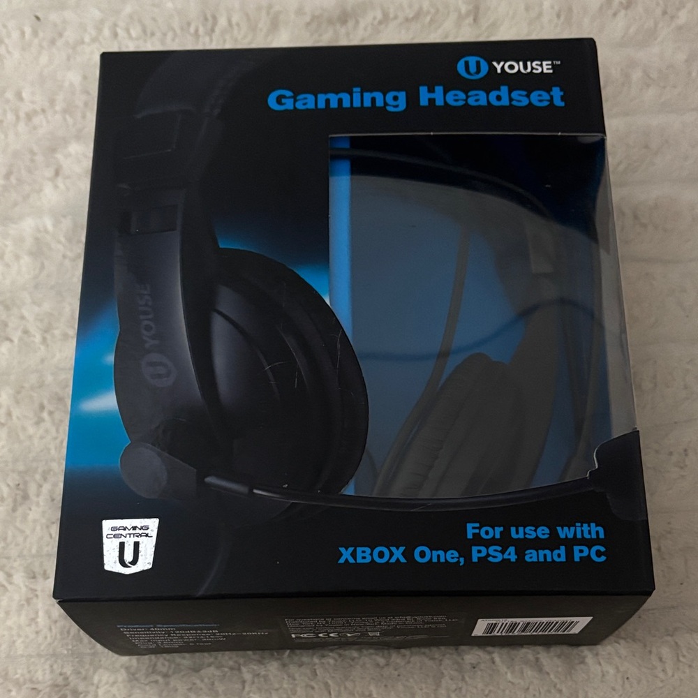 U Youse Gaming Headset for Xbox One, PS4 and PC - Black